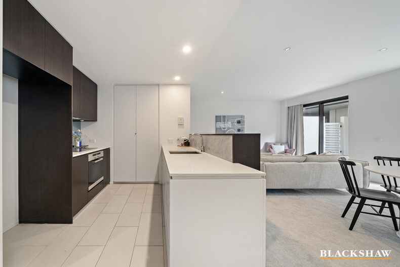 6/7 Sydney Avenue  Barton