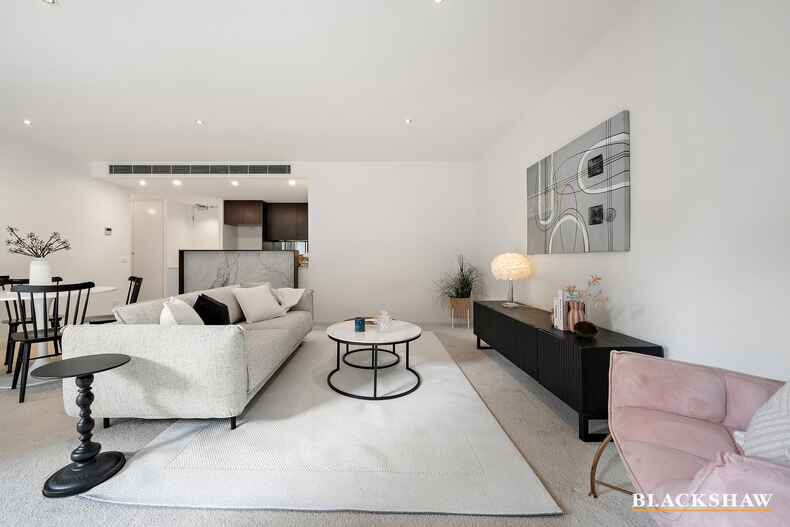 6/7 Sydney Avenue  Barton