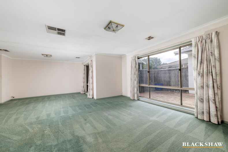 26 Loureiro Street Conder
