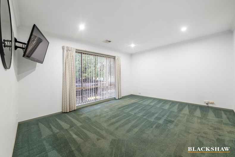 26 Loureiro Street Conder