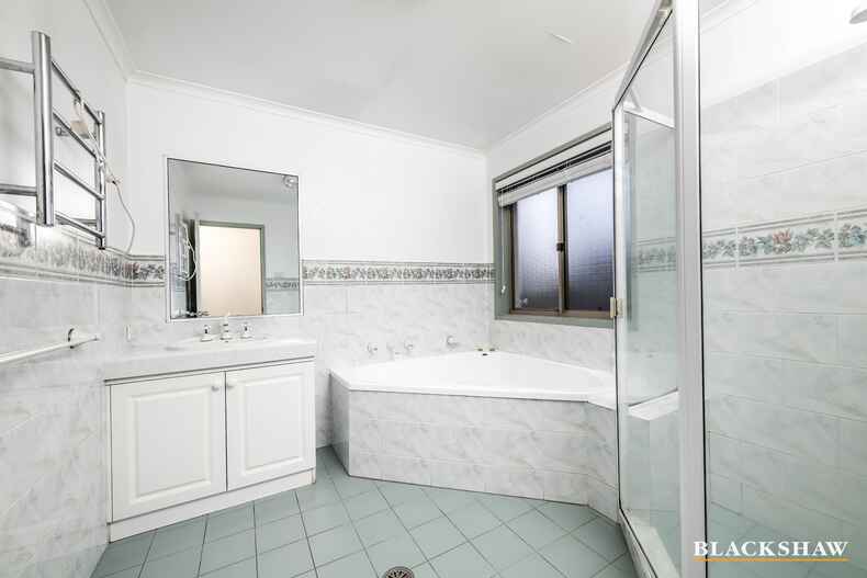 26 Loureiro Street Conder