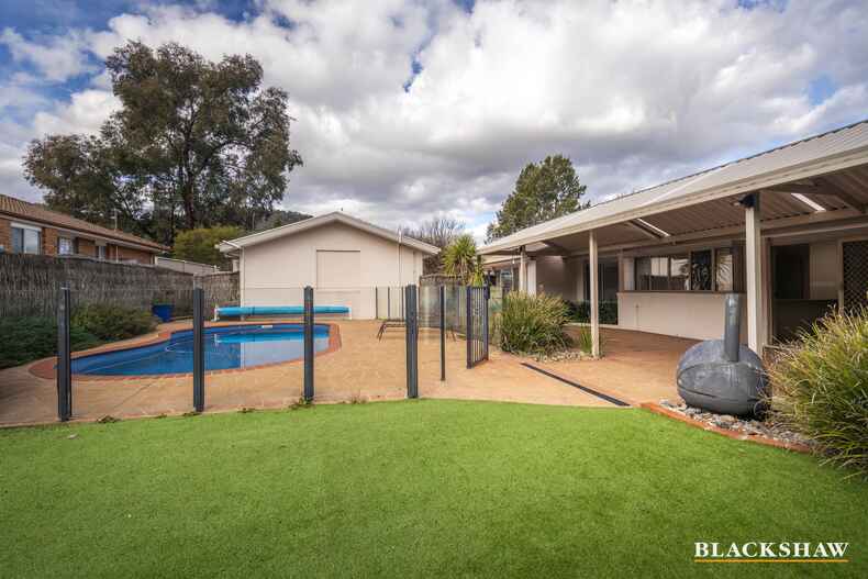 26 Loureiro Street Conder