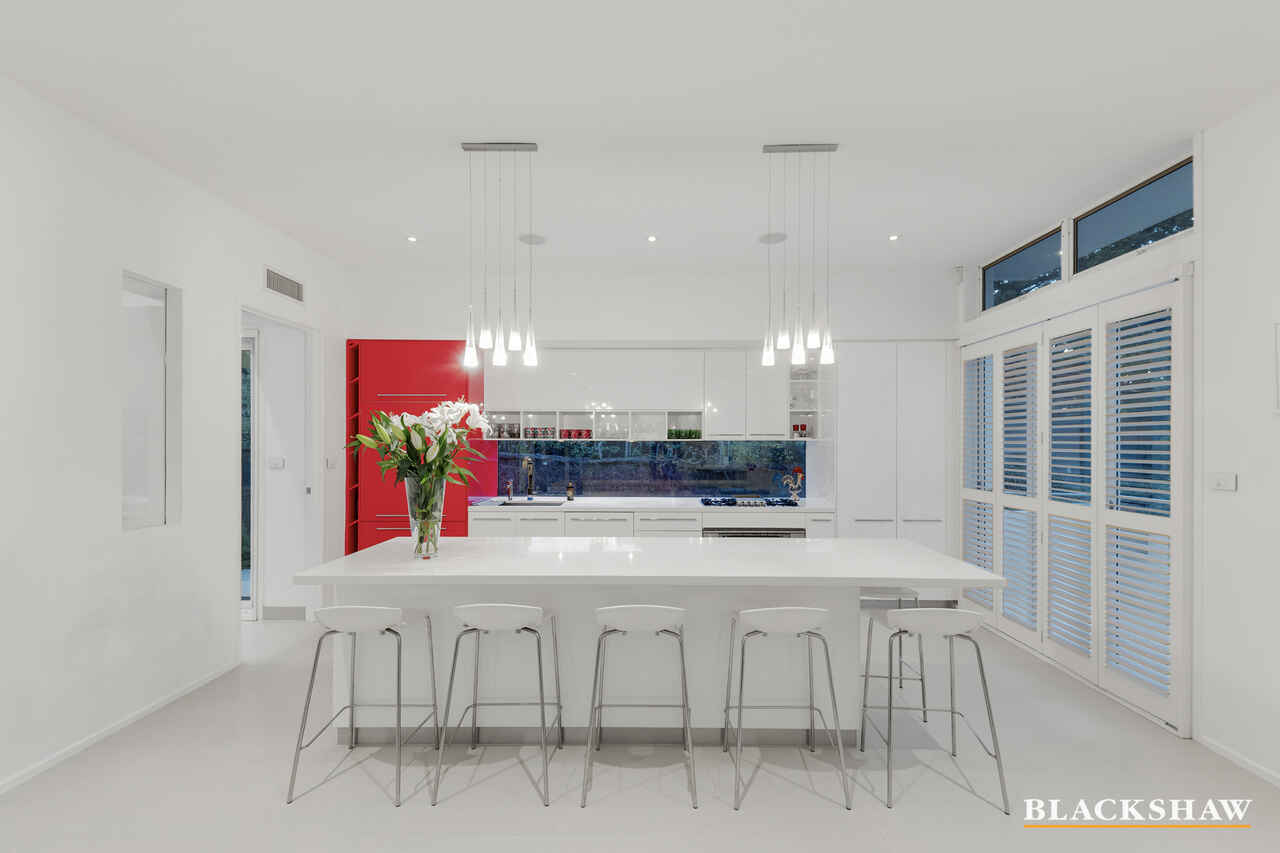 15 Wells Gardens Griffith