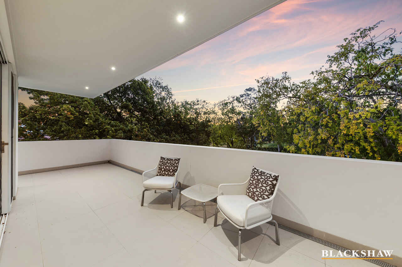 15 Wells Gardens Griffith