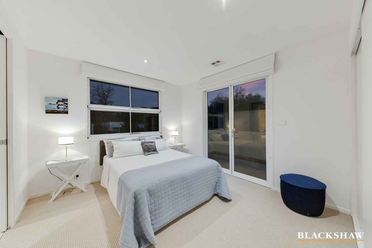15 Wells Gardens Griffith