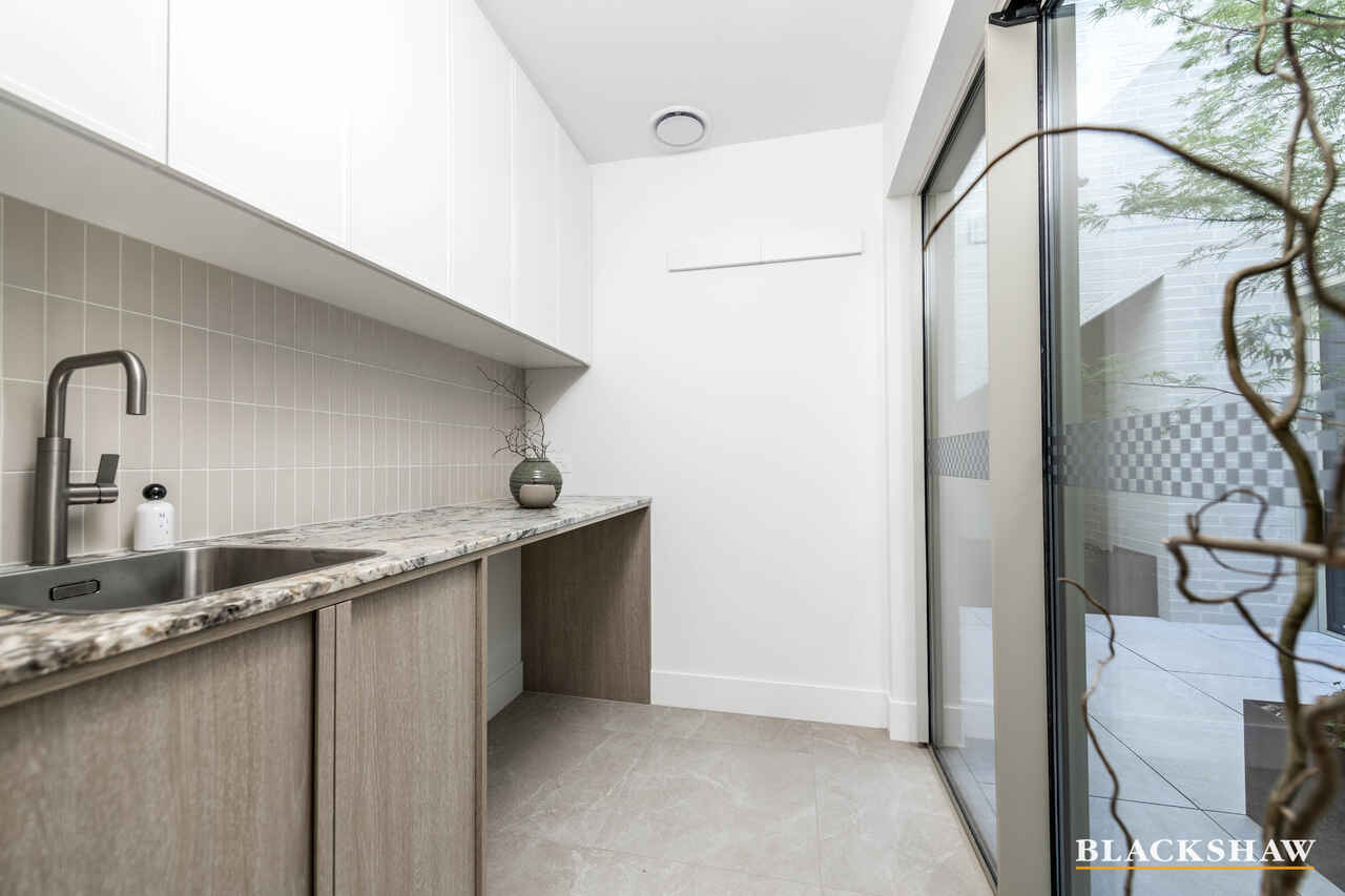 8 McCulloch Street Curtin