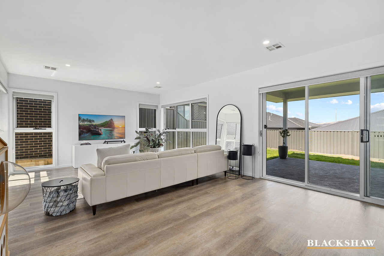 60 Erskine Loop Googong