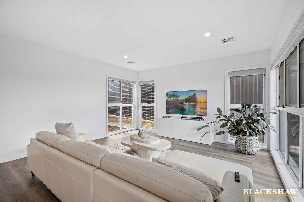60 Erskine Loop Googong