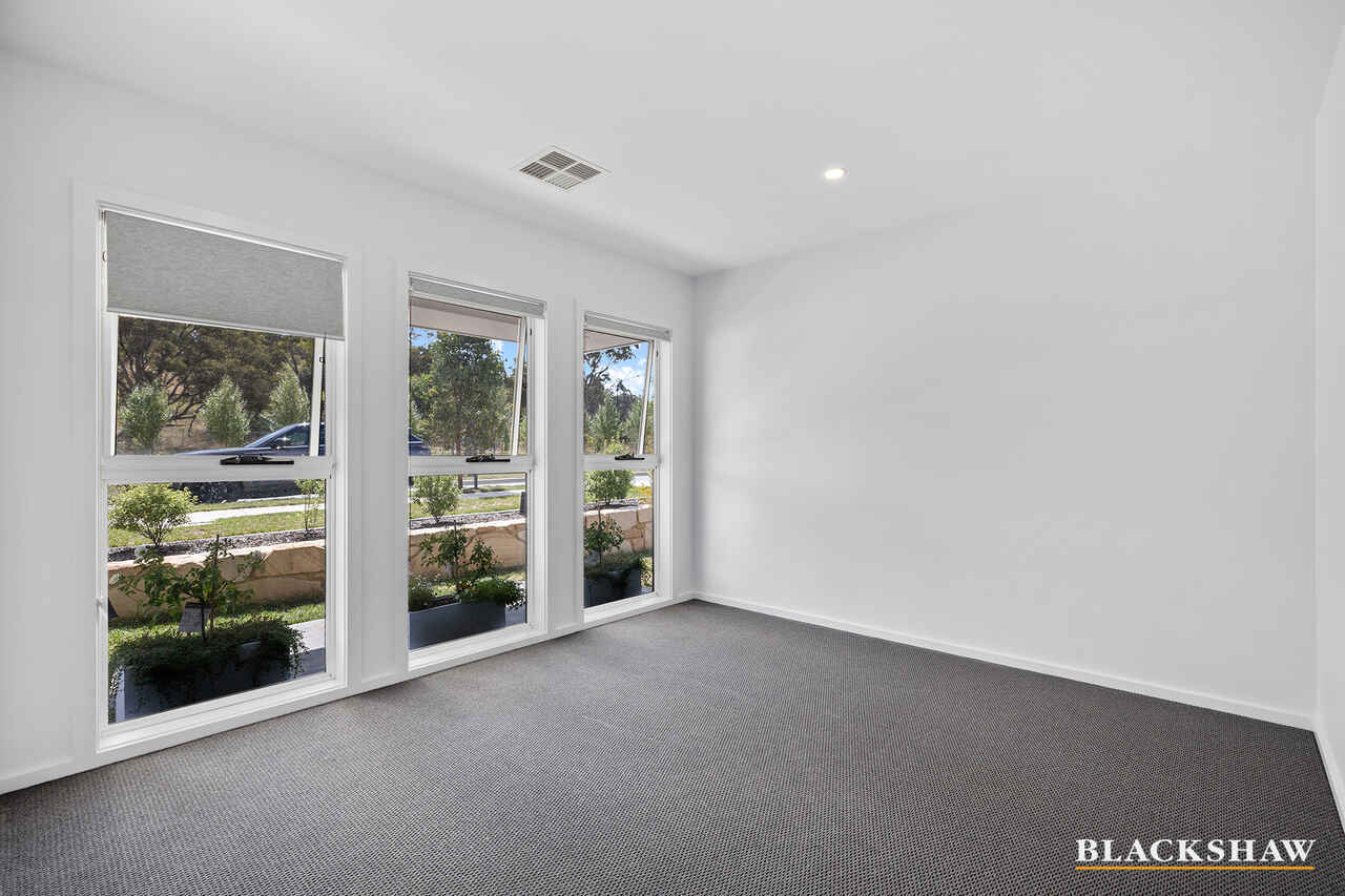 60 Erskine Loop Googong