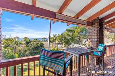 6 Hilltop Crescent Surf Beach