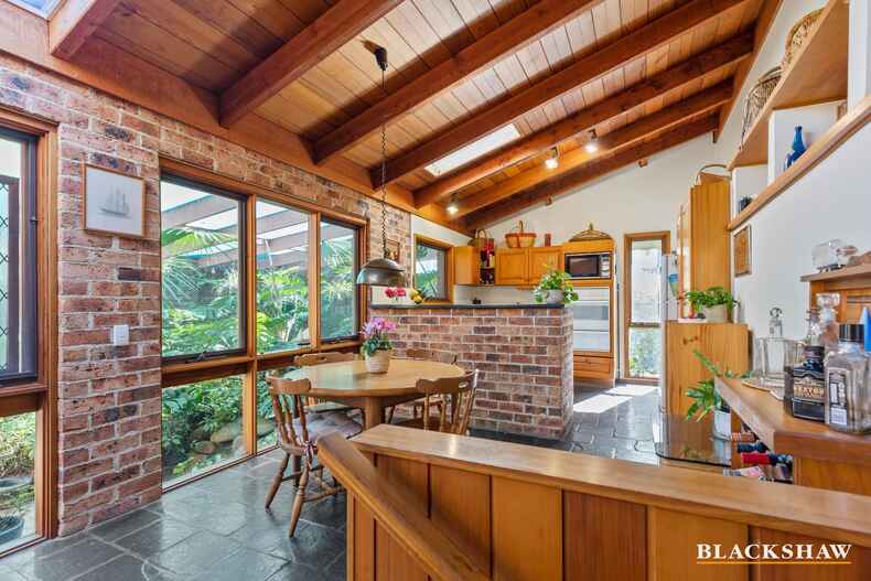 6 Hilltop Crescent Surf Beach