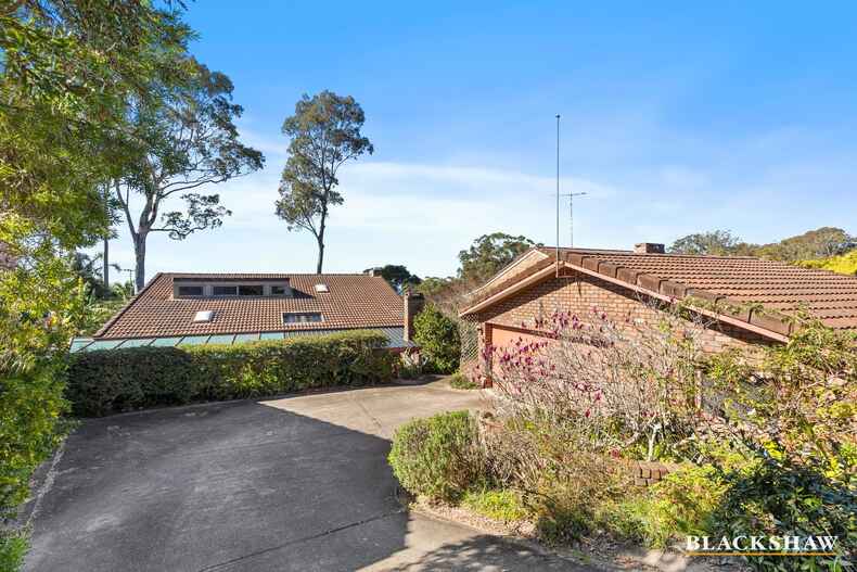 6 Hilltop Crescent Surf Beach
