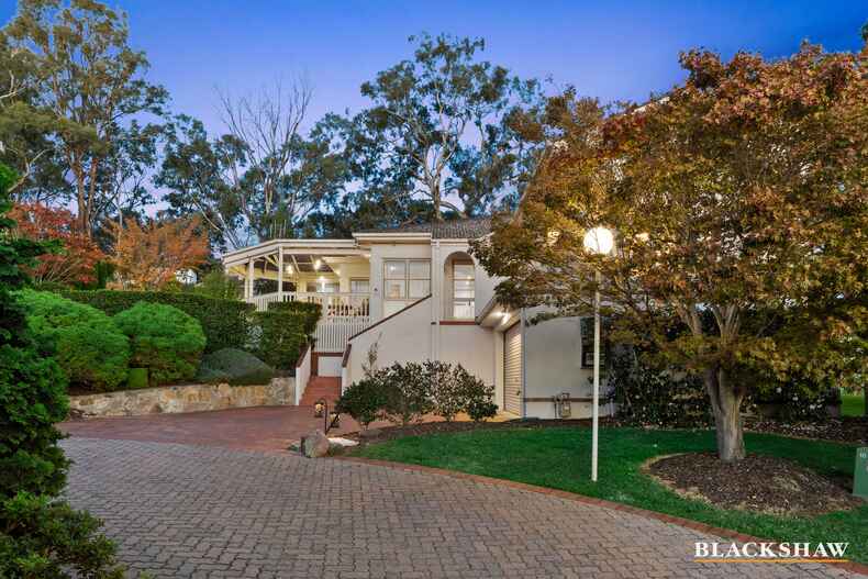 10/10 Taronga Place O'Malley
