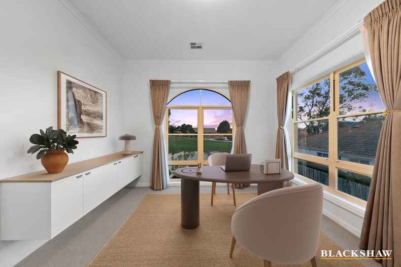 10/10 Taronga Place O'Malley