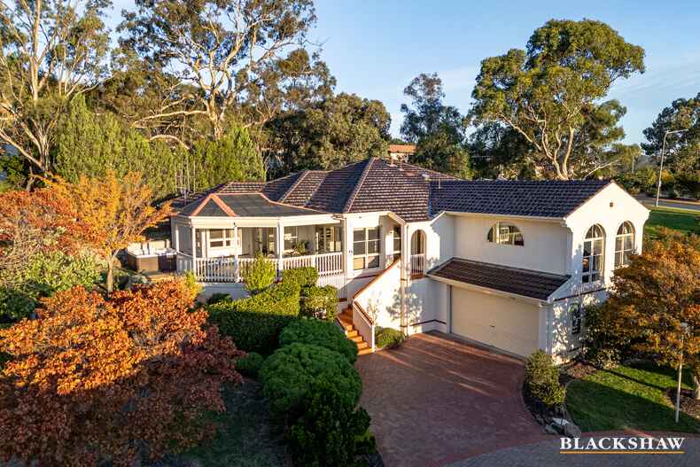 10/10 Taronga Place O'Malley
