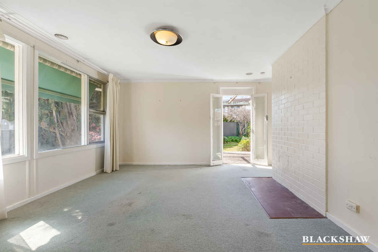 28 Lowrie Street Dickson