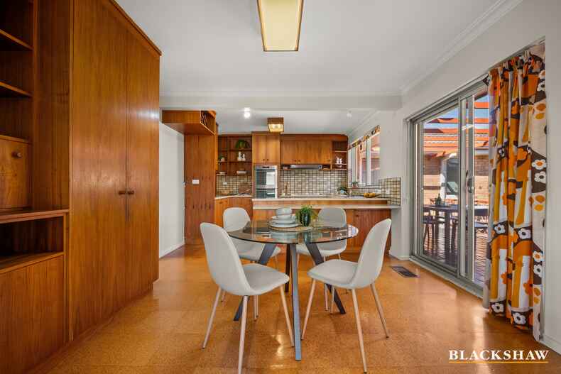 6 Sirius Place Red Hill