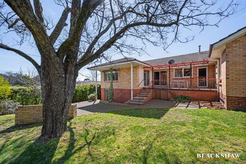 6 Sirius Place Red Hill