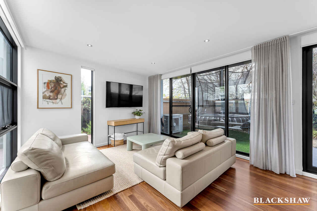 17/43 Hampton Circuit Yarralumla