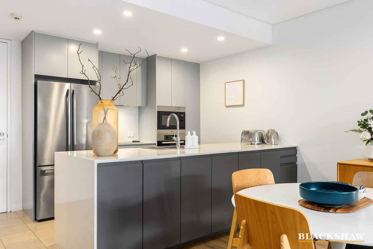 71/22 Eyre Street Kingston