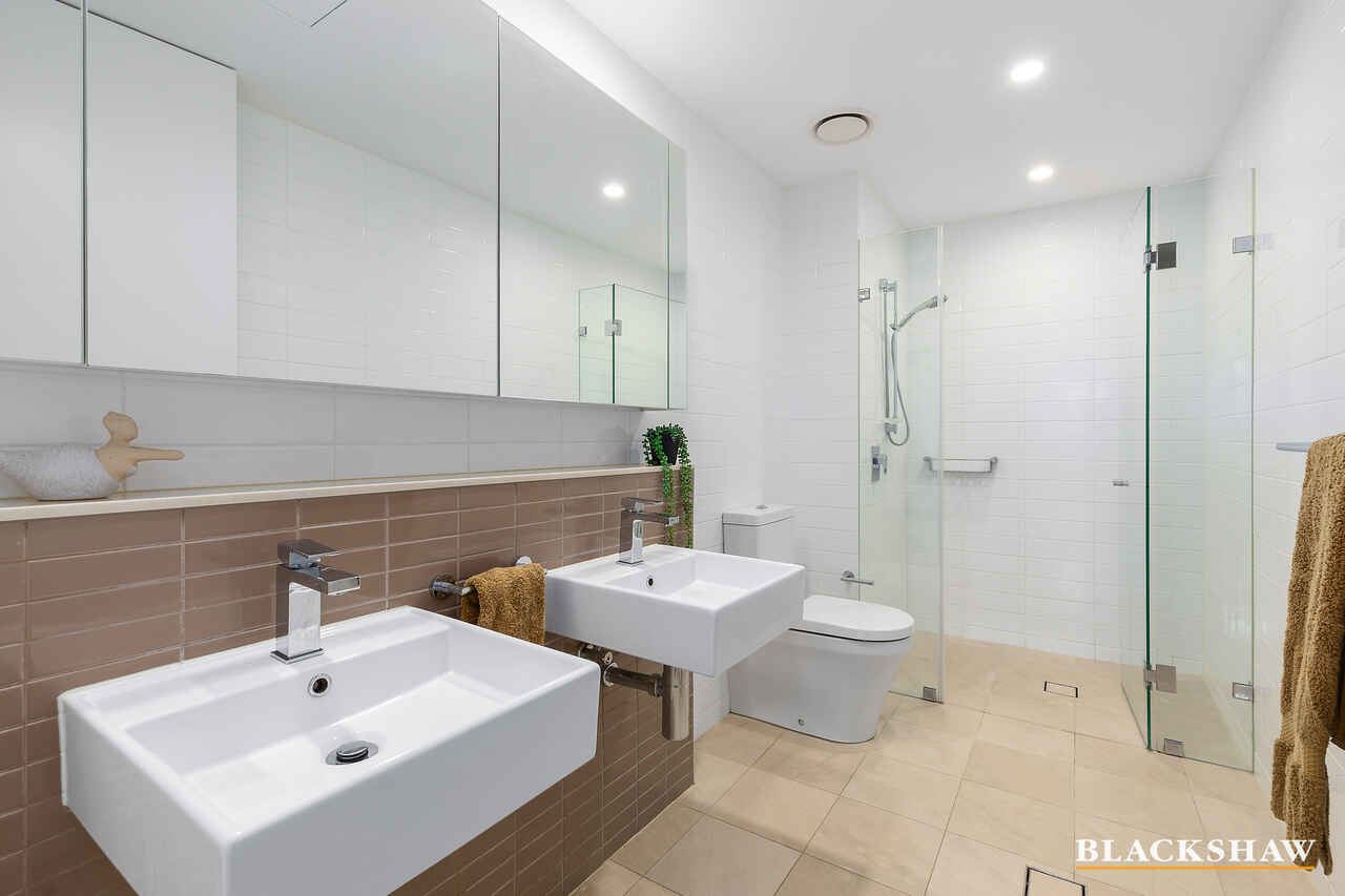 71/22 Eyre Street Kingston