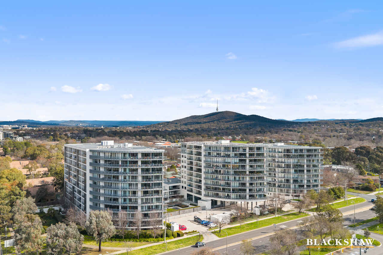 196/1 Mouat Street Lyneham