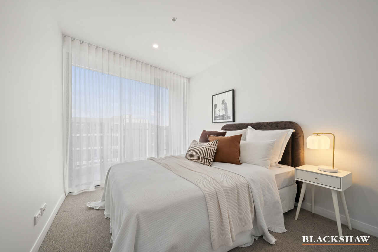 196/1 Mouat Street Lyneham
