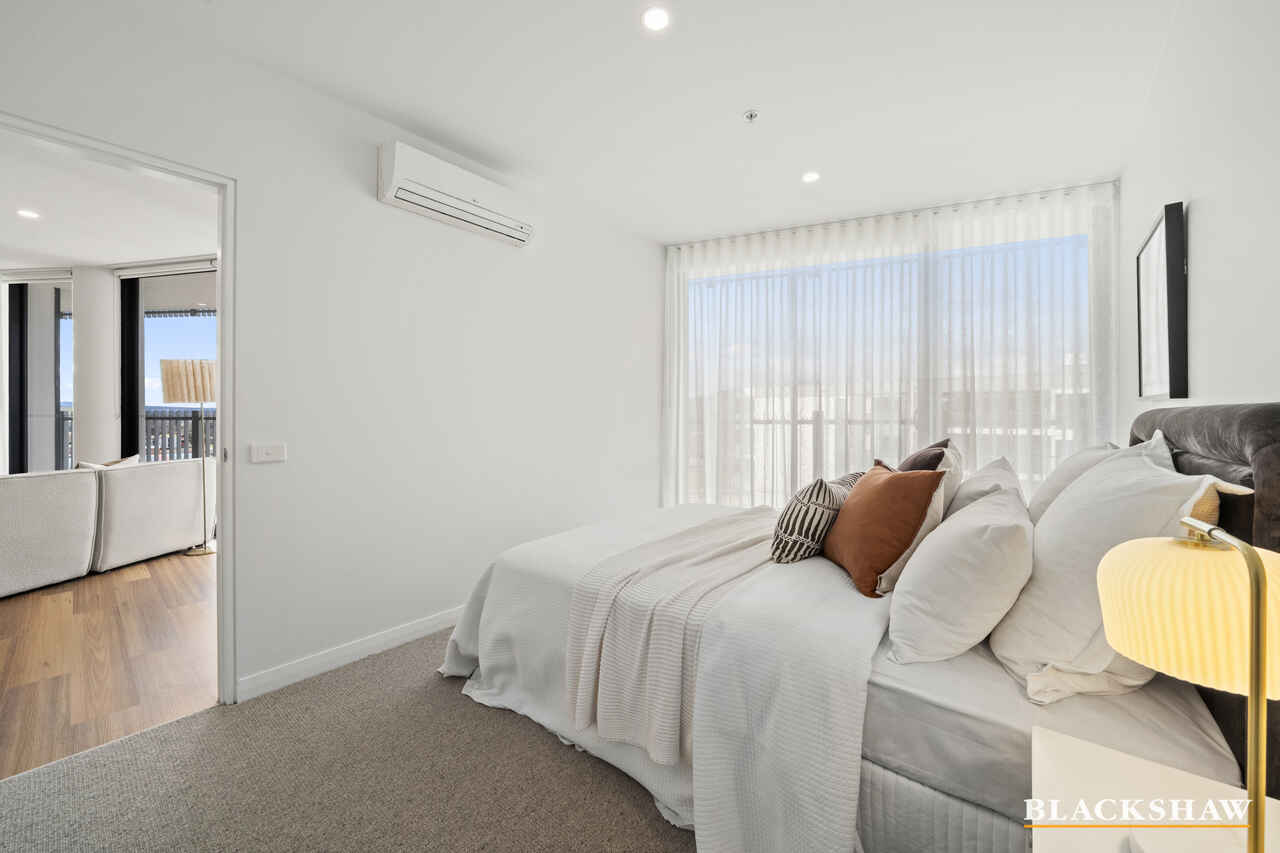 196/1 Mouat Street Lyneham