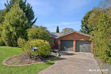 16 Burnett Street Kaleen