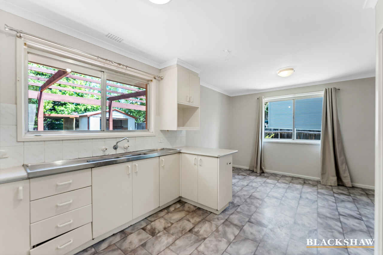 95 Gilmore Crescent Garran