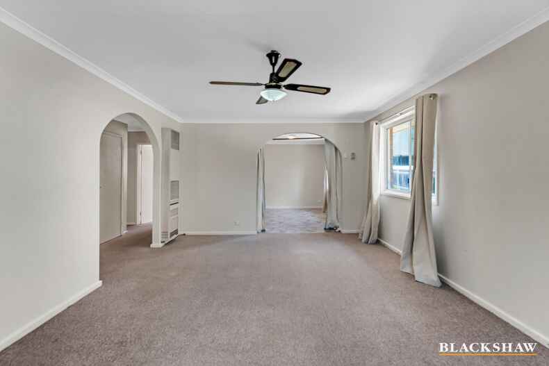 95 Gilmore Crescent Garran 95 Gilmore Crescent Garran