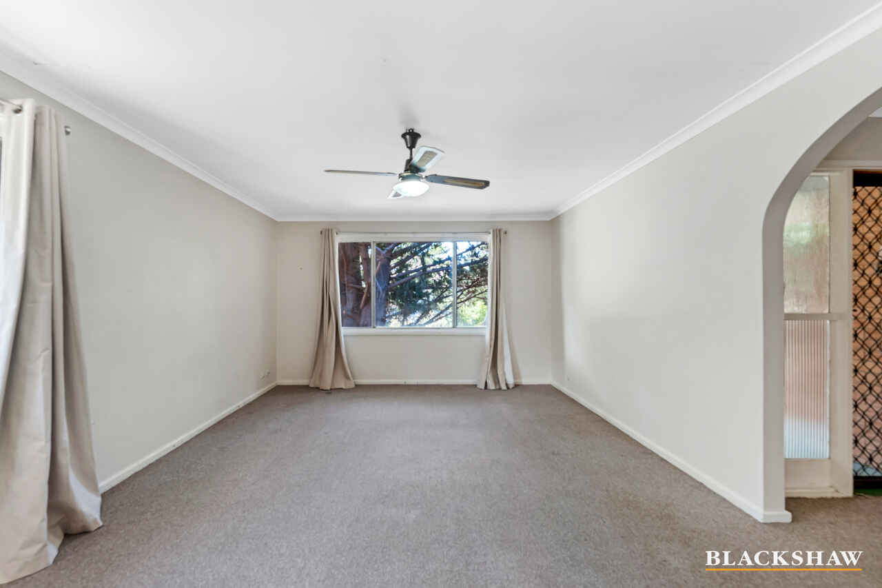 95 Gilmore Crescent Garran