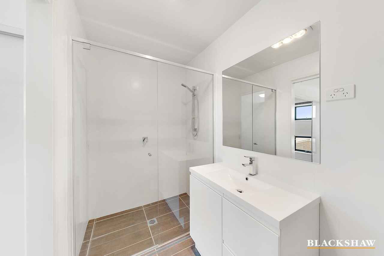 12/2 Travers Street Gordon