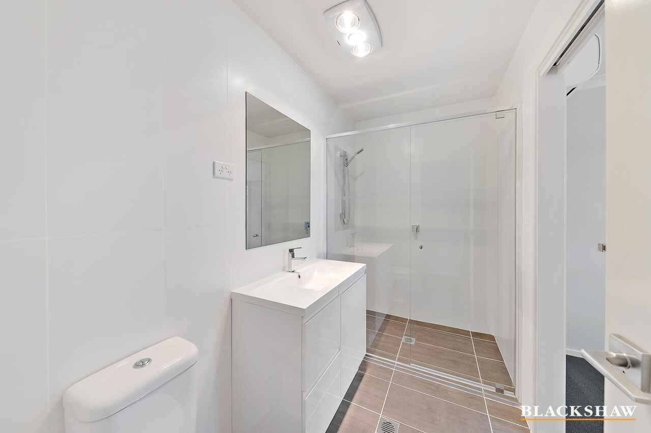 12/2 Travers Street Gordon