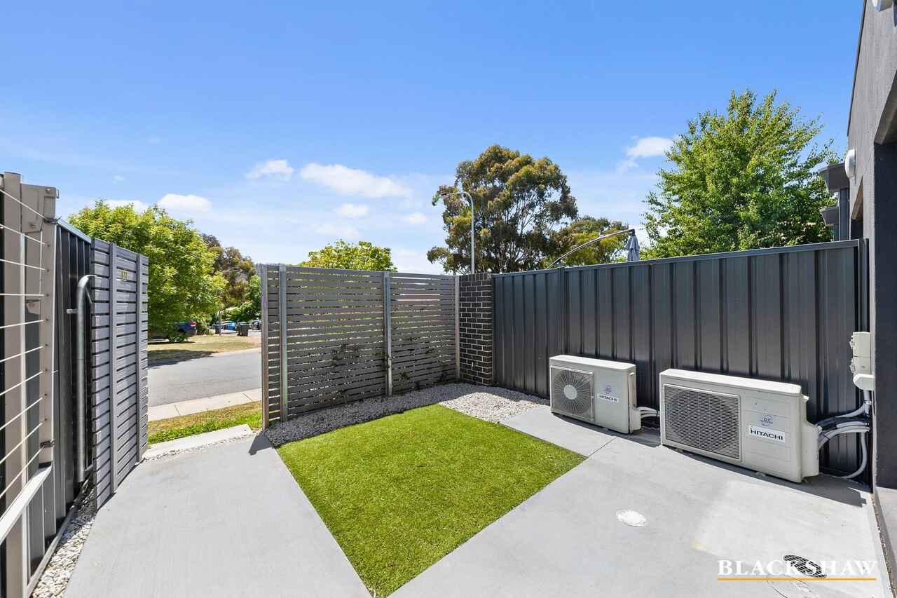 12/2 Travers Street Gordon