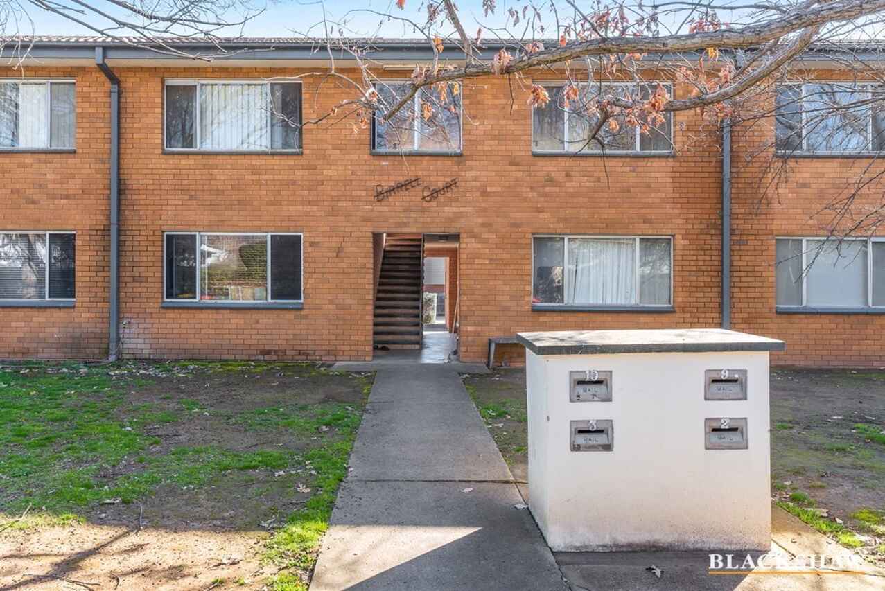 9/9 Wark Street Hughes