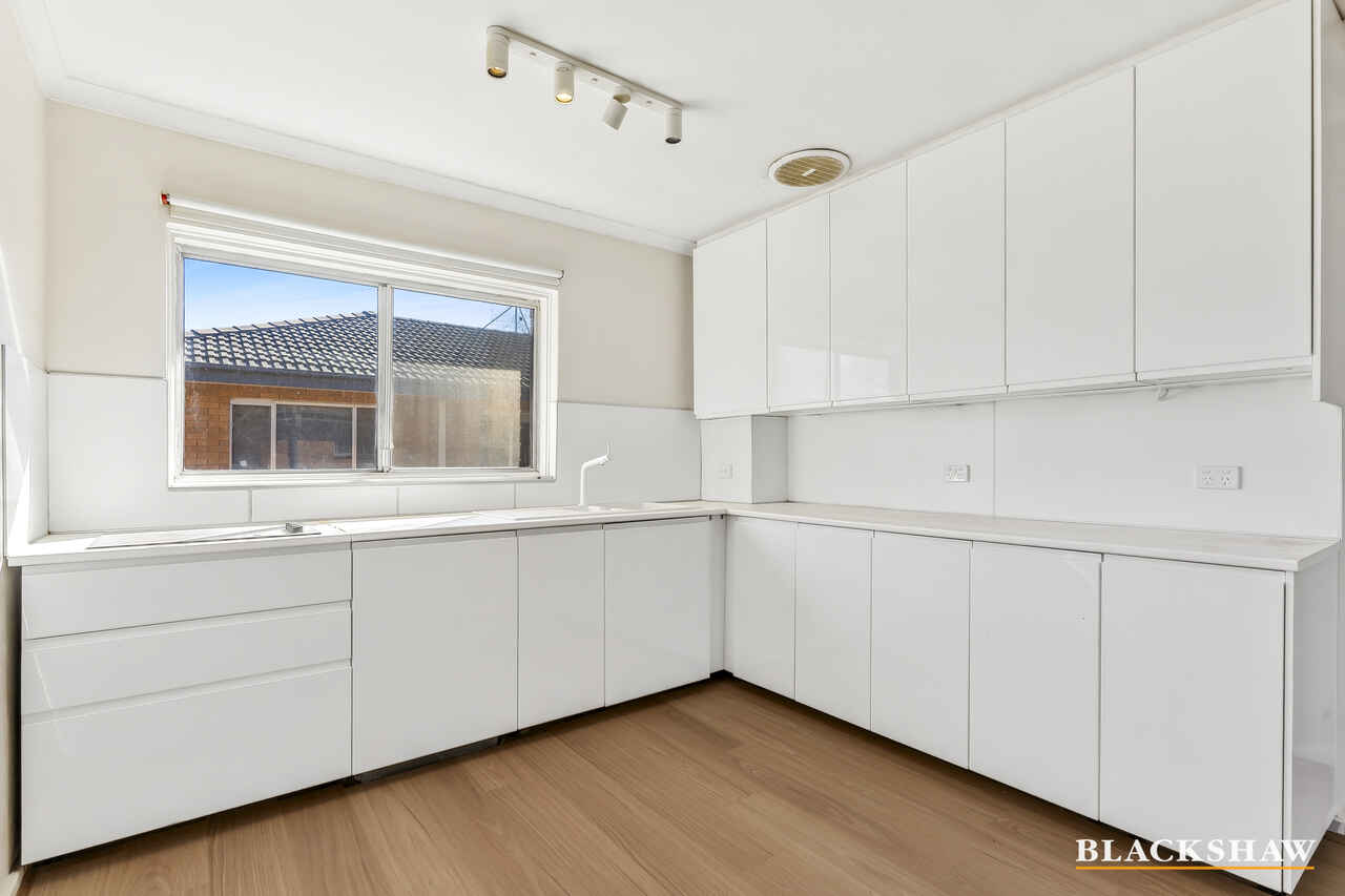 9/9 Wark Street Hughes