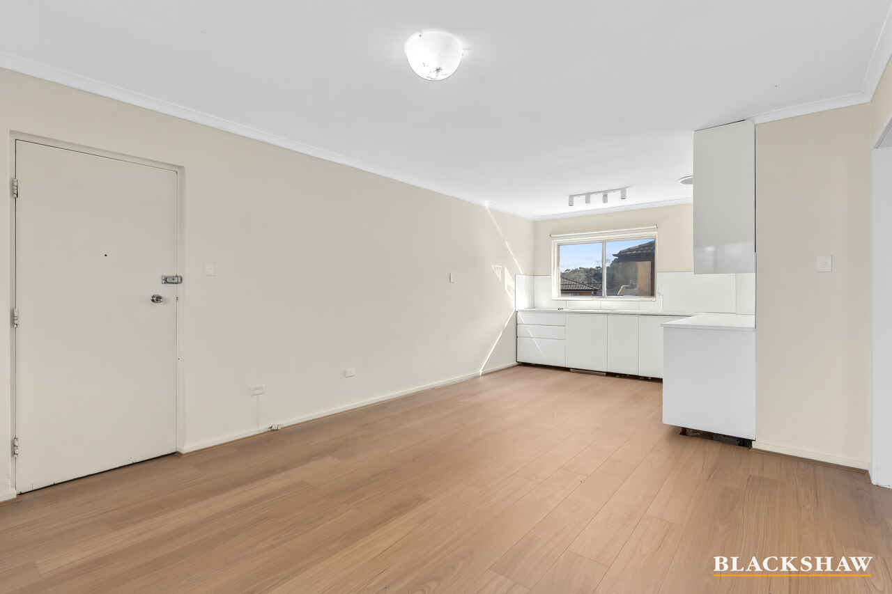 9/9 Wark Street Hughes