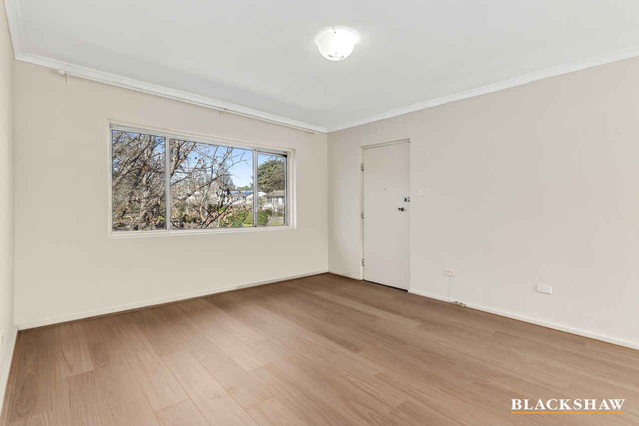 9/9 Wark Street Hughes