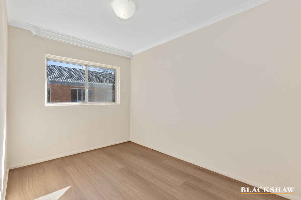 9/9 Wark Street Hughes