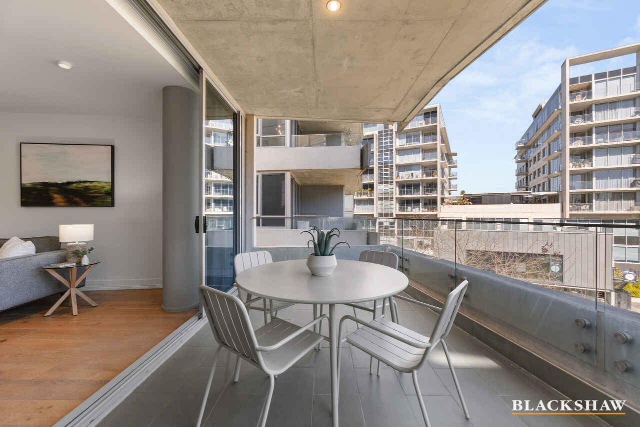 31/3 Burbury Close Barton