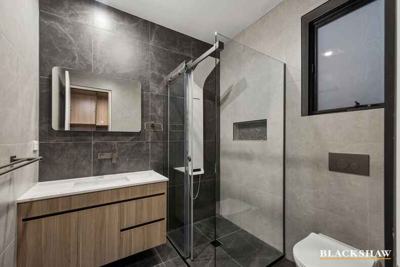 31 Maymuru Way Whitlam