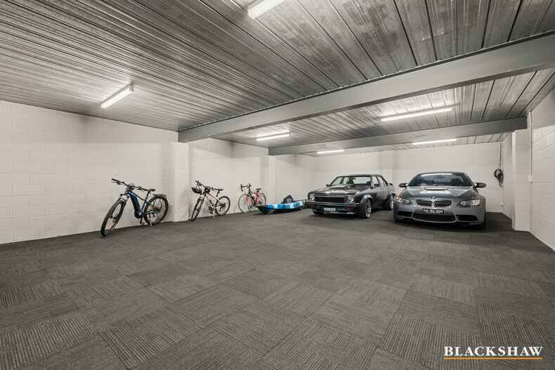 6 Hamilton Place Jerrabomberra