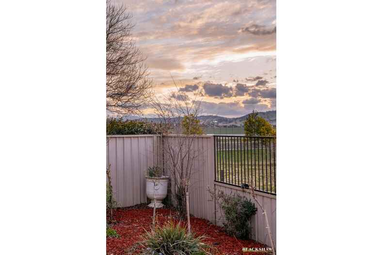 38 Bayside Court Jerrabomberra 38 Bayside Court Jerrabomberra