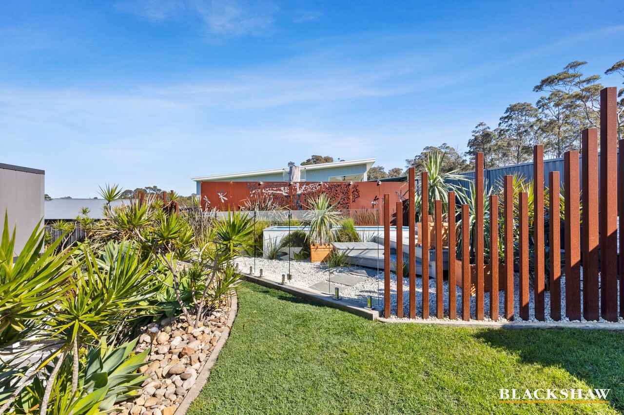 19 Currawong Crescent Malua Bay