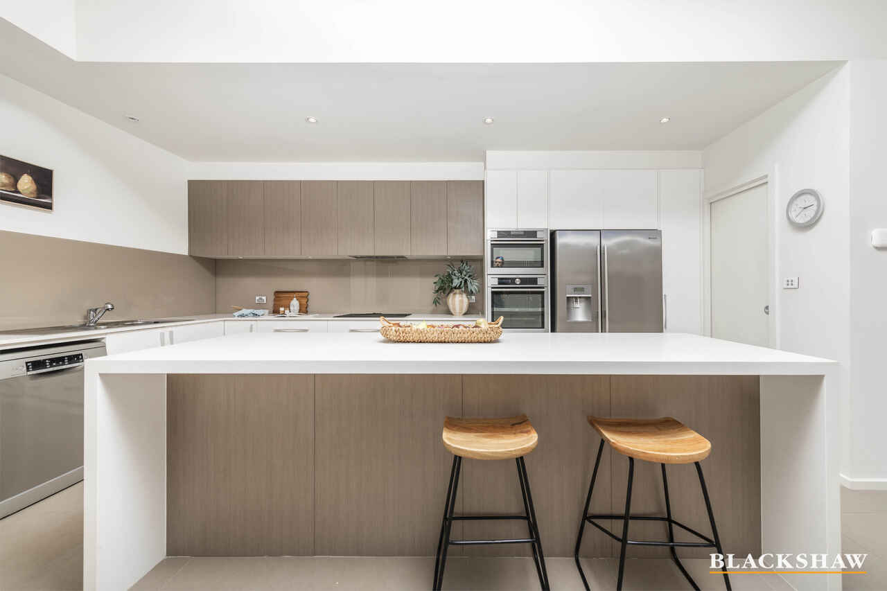 5 Tabbara Crescent Crace