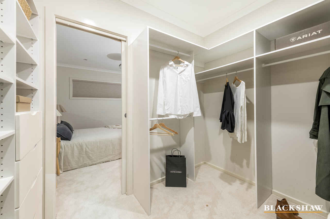 5 Tabbara Crescent Crace