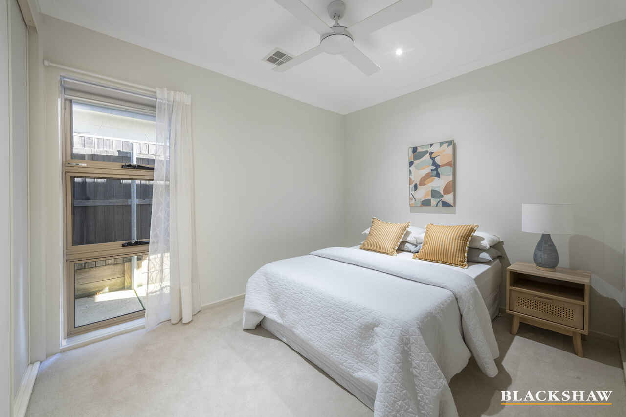 5 Tabbara Crescent Crace