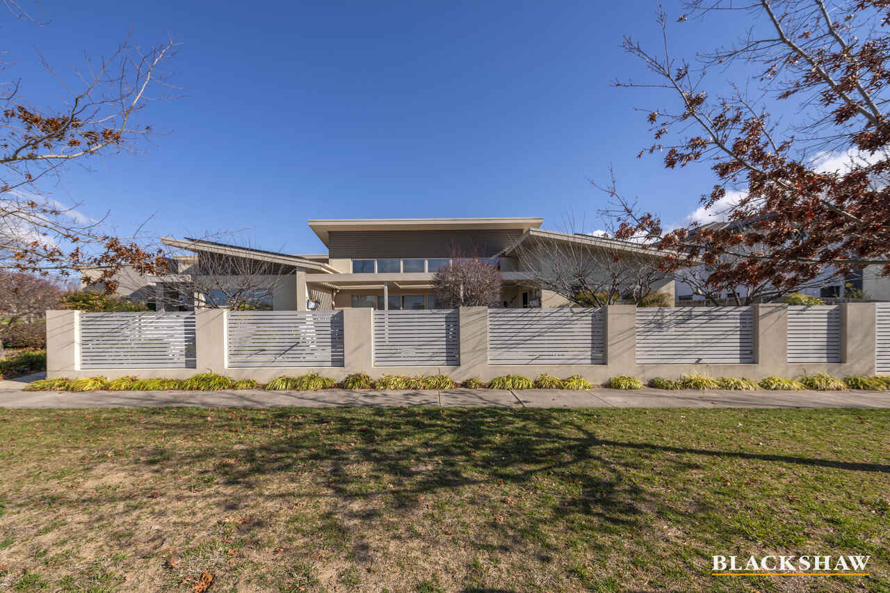 5 Tabbara Crescent Crace