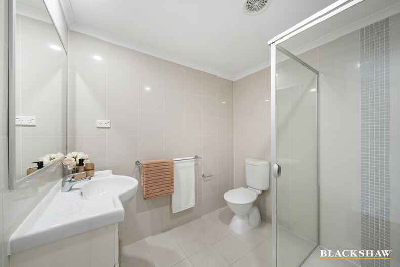 10/108 Athllon Drive Greenway